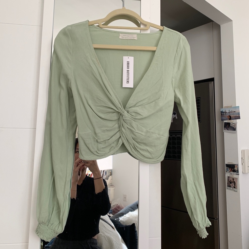 UO | Pastel Green Tie Front Long Sleeve